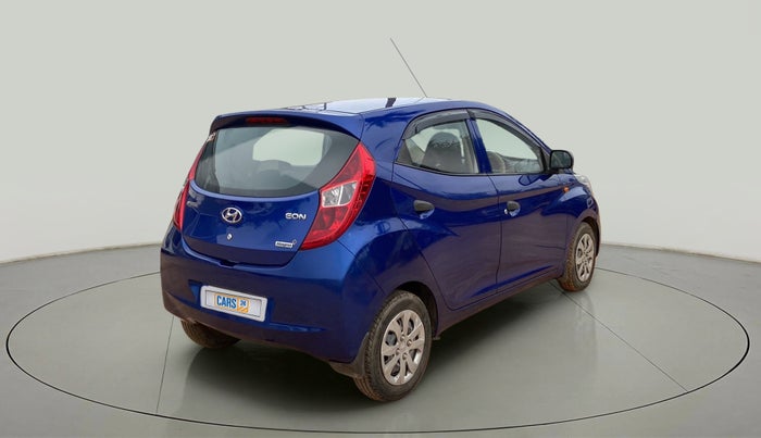 2015 Hyundai Eon MAGNA +, Petrol, Manual, 33,216 km, Right Back Diagonal