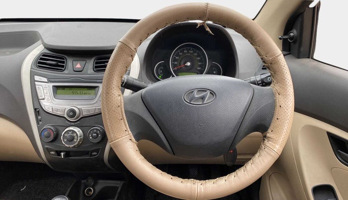 2015 Hyundai Eon MAGNA +, Petrol, Manual, 33,216 km, Steering Wheel Close Up