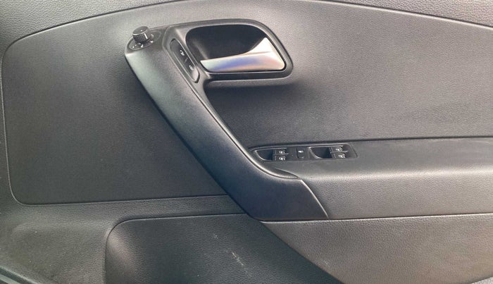 2021 Volkswagen Polo HIGHLINE PLUS 1.0L TSI AT, Petrol, Automatic, 44,597 km, Driver Side Door Panels Control