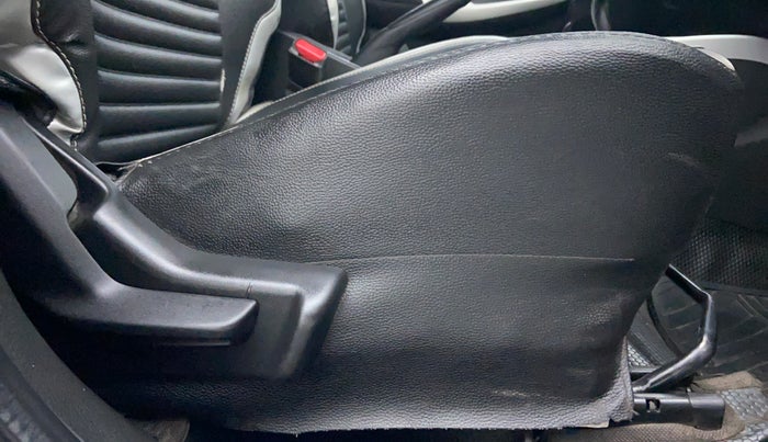 2017 Maruti Baleno DELTA 1.2 K12, CNG, Manual, 60,665 km, Driver Side Adjustment Panel