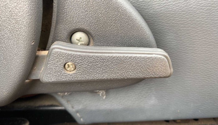 2013 Maruti Alto 800 VXI, Petrol, Manual, 46,784 km, Driver Side Adjustment Panel