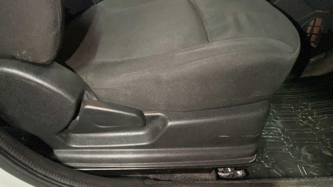 2018 Renault Kwid RXT 1.0 AMT (O), Petrol, Automatic, 38,847 km, Driver Side Adjustment Panel