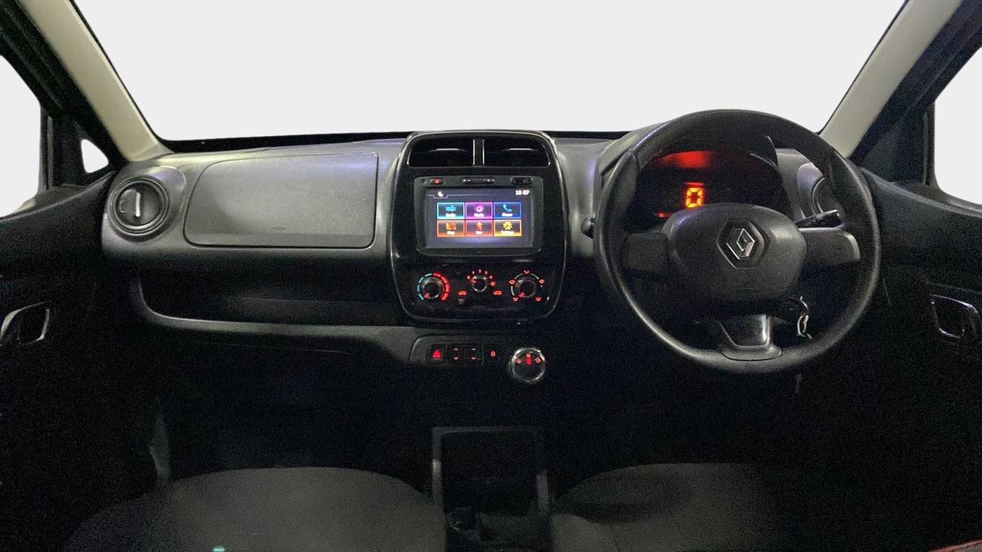2018 Renault Kwid RXT 1.0 AMT (O), Petrol, Automatic, 38,847 km, Dashboard