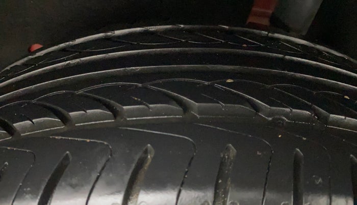 2020 Ford Ecosport TITANIUM 1.5L PETROL, Petrol, Manual, 5,872 km, Left Rear Tyre Tread