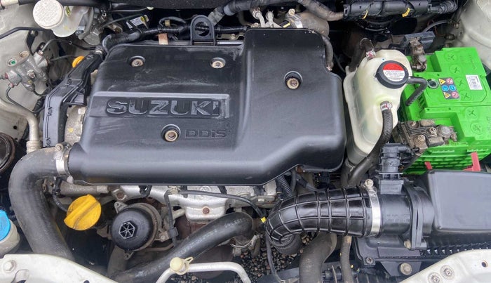 2015 Maruti Swift LDI, Diesel, Manual, 64,106 km, Open Bonet