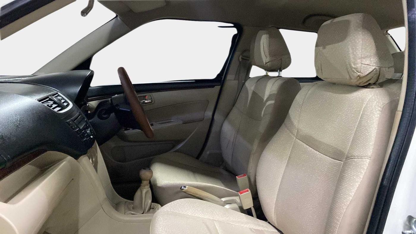 2014 Maruti Swift Dzire VXI, Petrol, Manual, 42,105 km, Right Side Front Door Cabin