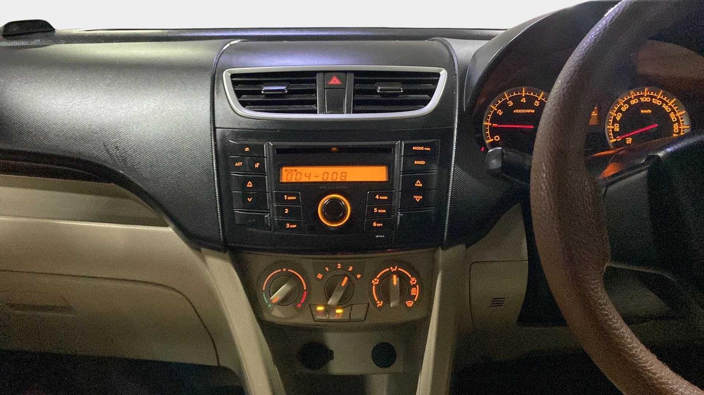 2014 Maruti Swift Dzire VXI, Petrol, Manual, 42,105 km, Air Conditioner