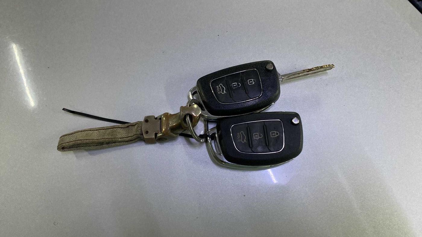 2015 Hyundai Xcent S 1.2, CNG, Manual, 46,038 km, Key Close Up