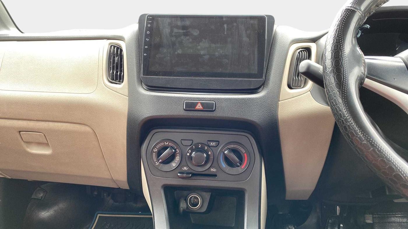 2019 Maruti New Wagon-R VXI 1.0 AMT, Petrol, Automatic, 95,456 km, Air Conditioner