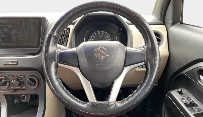 2019 Maruti New Wagon-R VXI 1.0 AMT, Petrol, Automatic, 95,456 km, Steering Wheel Close Up