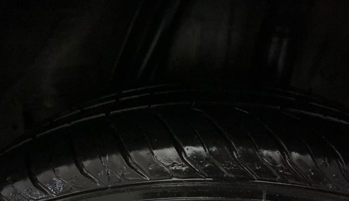 2017 Honda WR-V 1.2L I-VTEC VX MT, Petrol, Manual, 70,024 km, Left Rear Tyre Tread