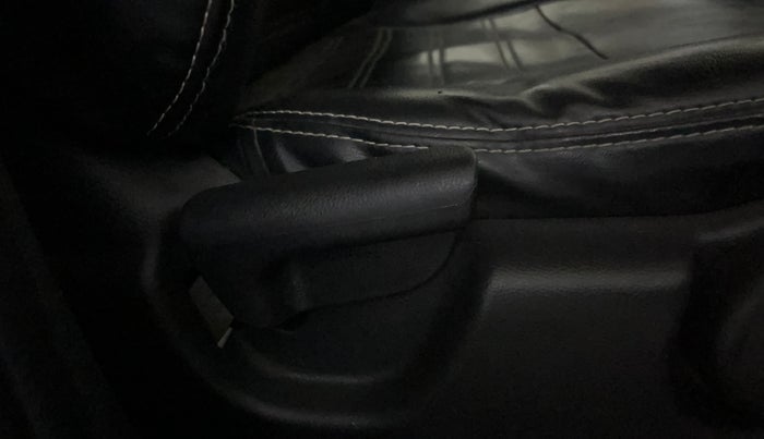 2017 Honda WR-V 1.2L I-VTEC VX MT, Petrol, Manual, 70,024 km, Driver Side Adjustment Panel