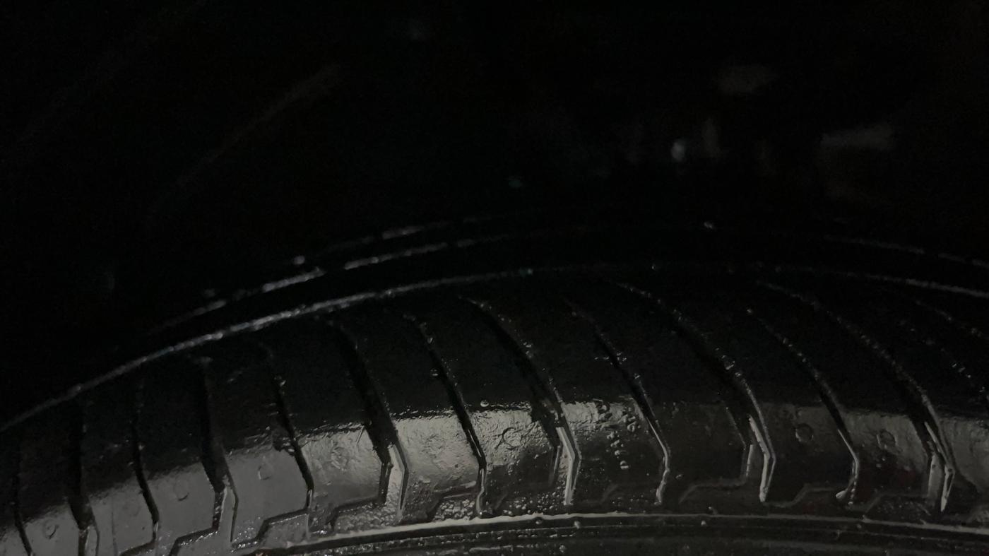 2017 Honda WR-V 1.2L I-VTEC VX MT, Petrol, Manual, 70,073 km, Left Front Tyre Tread