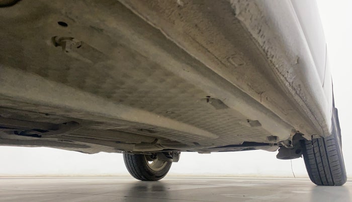 2017 Volkswagen Ameo HIGHLINE PLUS 1.5L AT 16 ALLOY, Diesel, Automatic, 80,448 km, Right Side Underbody