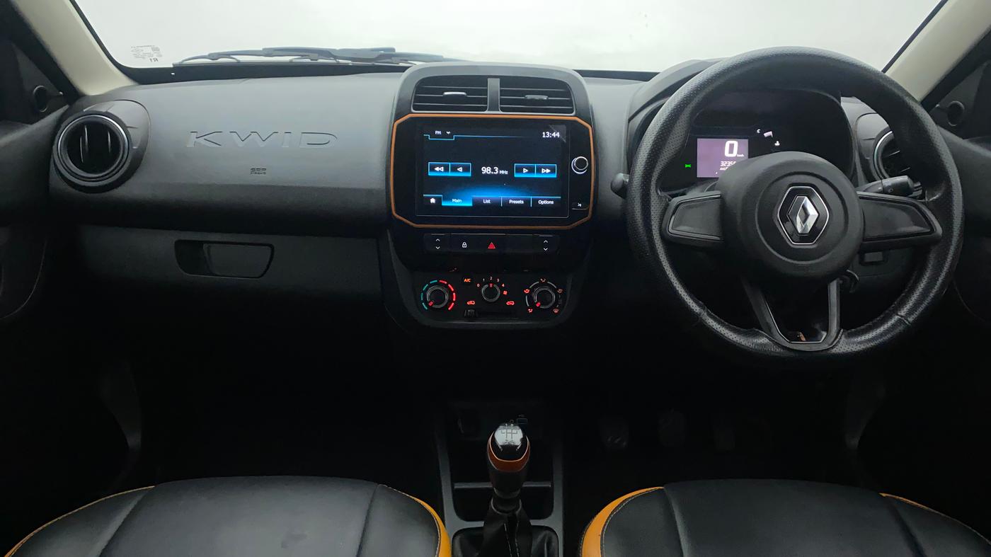 2021 Renault Kwid CLIMBER 1.0 (O), Petrol, Manual, 32,356 km, Dashboard