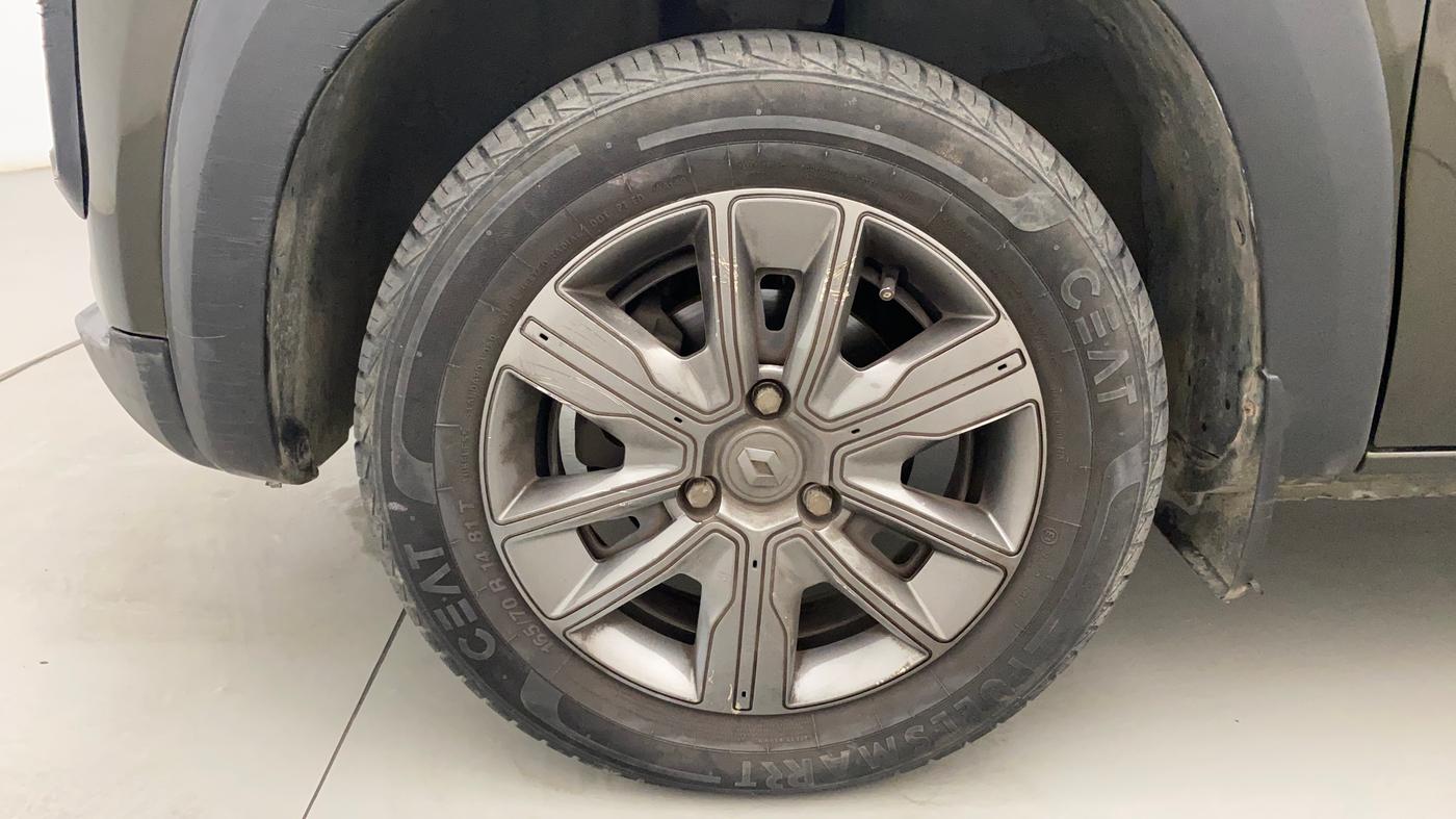 2021 Renault Kwid CLIMBER 1.0 (O), Petrol, Manual, 32,356 km, Left Front Wheel