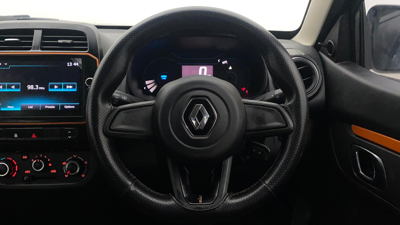 2021 Renault Kwid CLIMBER 1.0 (O), Petrol, Manual, 32,356 km, Steering Wheel Close Up