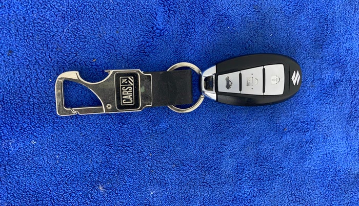 2016 Maruti Swift Dzire ZDI AMT, Diesel, Automatic, 79,822 km, Key Close Up