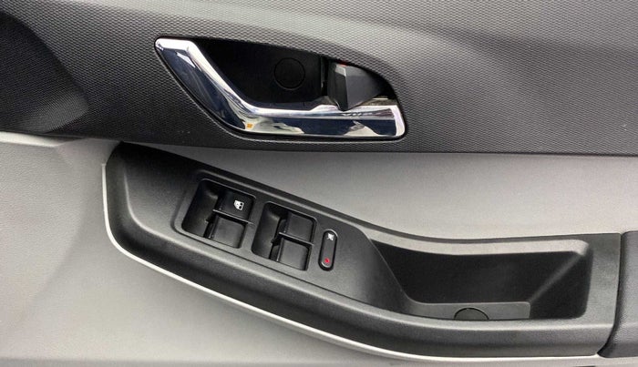 2021 Tata Tiago XZ PLUS PETROL, Petrol, Manual, 20,100 km, Driver Side Door Panels Control