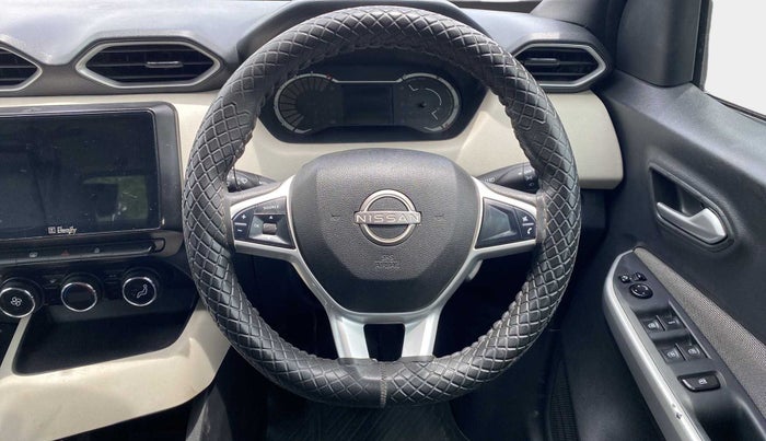 2022 Nissan MAGNITE XV EXECUTIVE, Petrol, Manual, 24,829 km, Steering Wheel Close Up