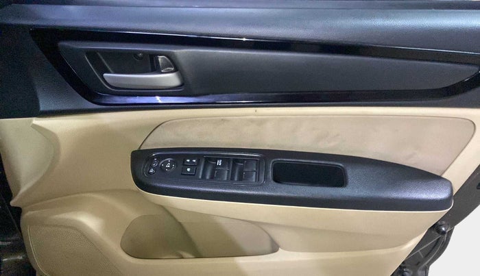 2018 Honda Amaze 1.2L I-VTEC VX, Petrol, Manual, 47,710 km, Driver Side Door Panels Control
