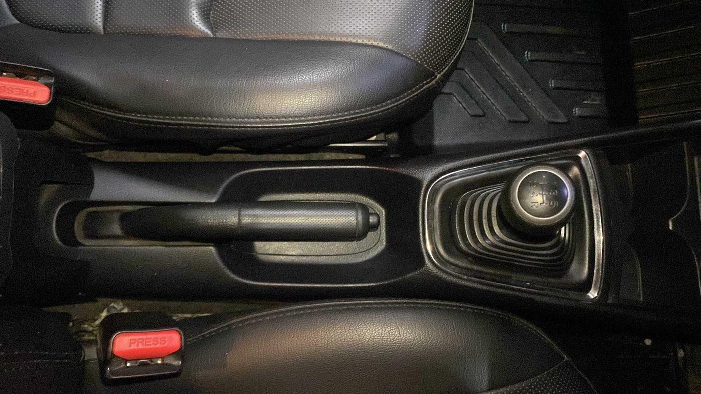 2018 Honda Amaze 1.2L I-VTEC VX, Petrol, Manual, 47,710 km, Gear Lever
