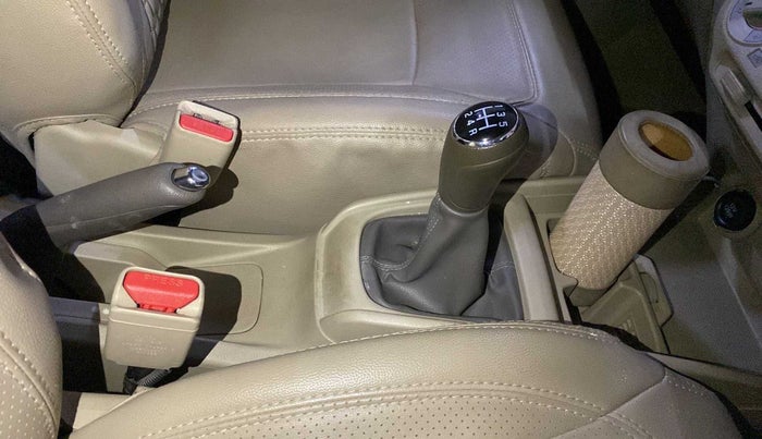 2022 Maruti Ertiga VXI CNG, CNG, Manual, 18,812 km, Gear Lever