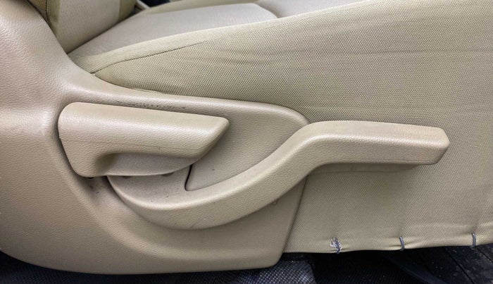 2016 Honda Amaze 1.2L I-VTEC SX, Petrol, Manual, 81,183 km, Driver Side Adjustment Panel