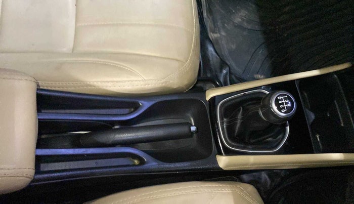 2020 Honda City 1.5L I-VTEC ZX, Petrol, Manual, 27,783 km, Gear Lever