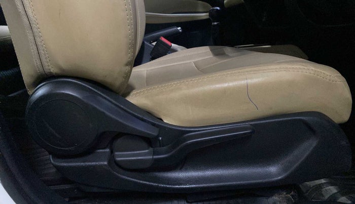 2020 Honda City 1.5L I-VTEC ZX, Petrol, Manual, 27,783 km, Driver Side Adjustment Panel
