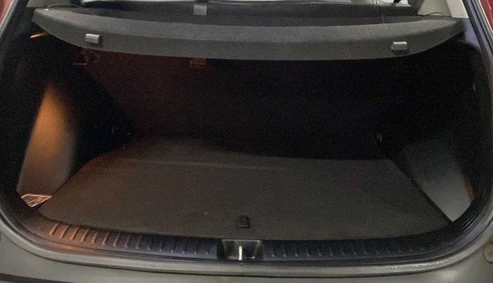 2020 KIA SELTOS HTK PLUS 1.5, Petrol, Manual, 15,160 km, Boot Inside