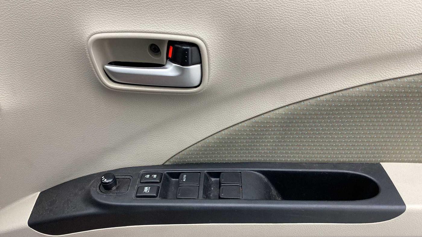 2018 Maruti Celerio ZXI AMT (O), Petrol, Automatic, 10,060 km, Driver Side Door Panels Control