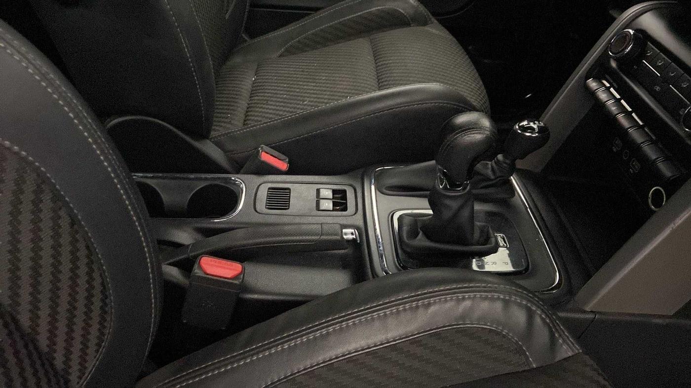 2021 Mahindra Thar LX PETROL HT 4WD AT, Petrol, Automatic, 25,617 km, Gear Lever