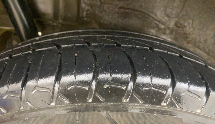 2018 Maruti Wagon R 1.0 VXI (O) AMT, Petrol, Automatic, 89,082 km, Right Rear Tyre Tread