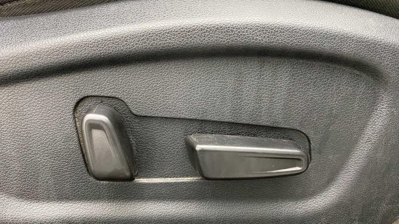 2020 Hyundai Creta SX (O) 1.4 TURBO DCT, Petrol, Automatic, 72,204 km, Driver Side Adjustment Panel