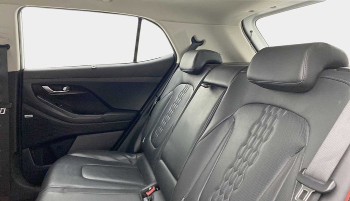 2020 Hyundai Creta SX (O) 1.4 TURBO DCT, Petrol, Automatic, 72,204 km, Right Side Rear Door Cabin