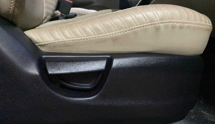 2019 Hyundai NEW SANTRO SPORTZ MT, Petrol, Manual, 9,954 km, Driver Side Adjustment Panel