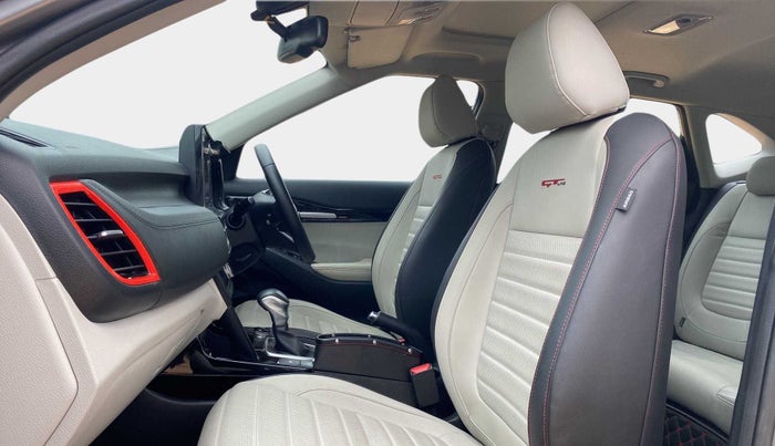 2019 KIA SELTOS GTX PLUS DCT 1.4 PETROL, Petrol, Automatic, 29,077 km, Right Side Front Door Cabin