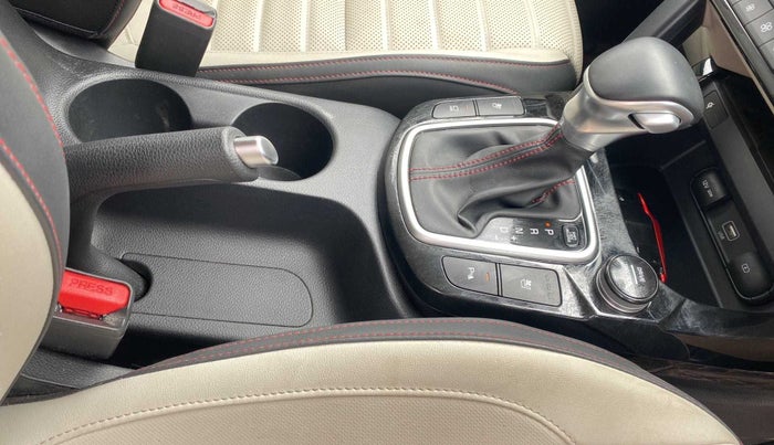 2019 KIA SELTOS GTX PLUS DCT 1.4 PETROL, Petrol, Automatic, 29,077 km, Gear Lever