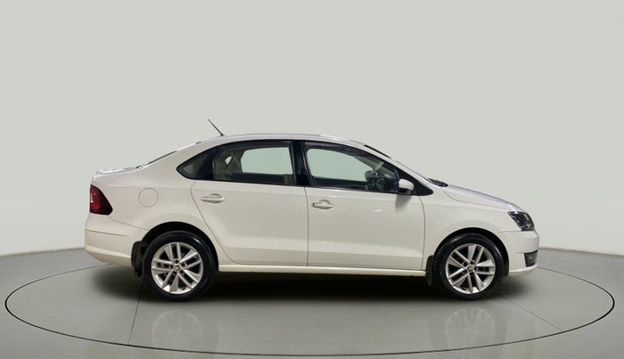2018 Skoda Rapid STYLE 1.6 MPI, Petrol, Manual, 65,205 km, Right Side View