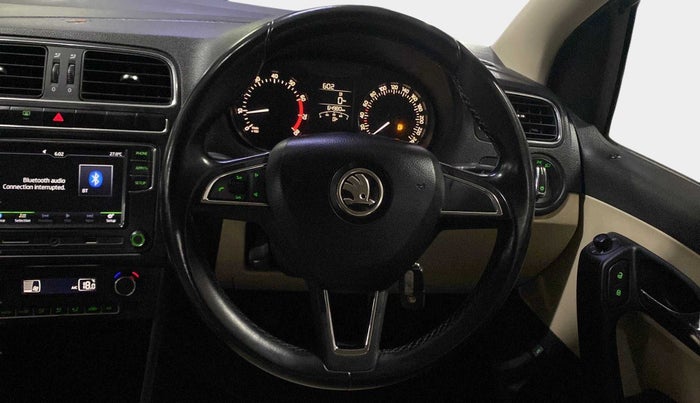 2018 Skoda Rapid STYLE 1.6 MPI, Petrol, Manual, 65,205 km, Steering Wheel Close Up
