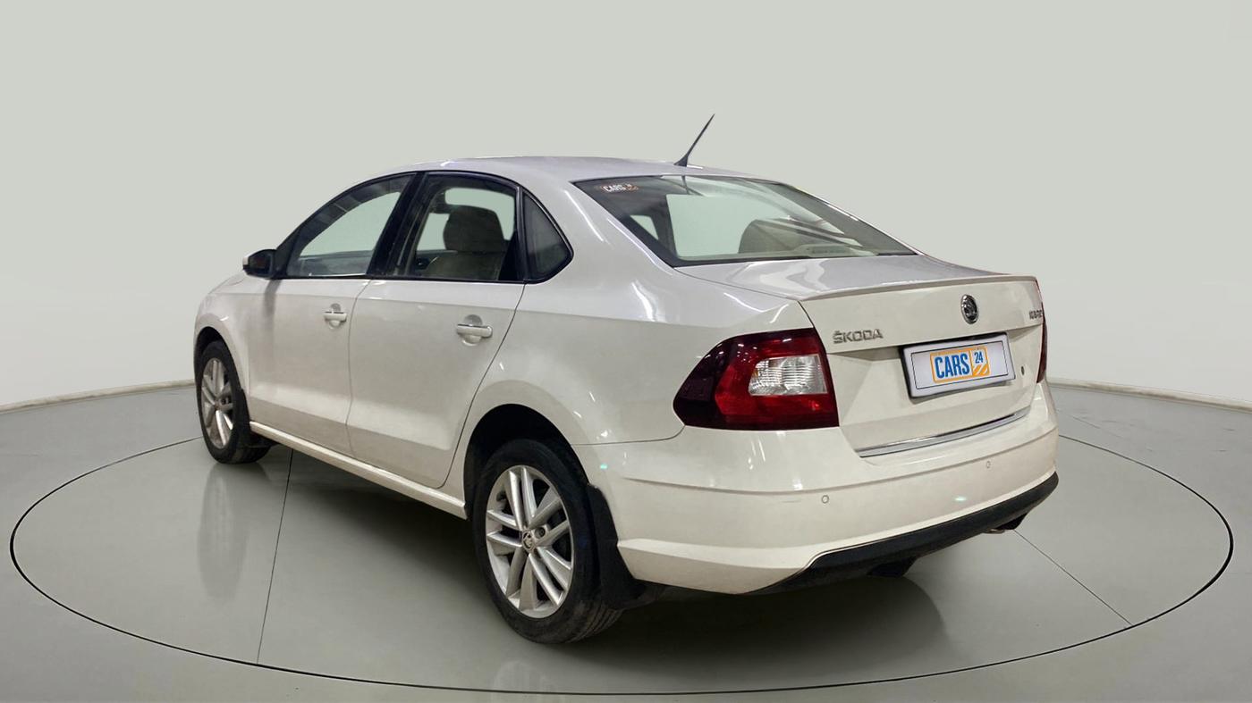 2018 Skoda Rapid STYLE 1.6 MPI, Petrol, Manual, 65,205 km, Left Back Diagonal