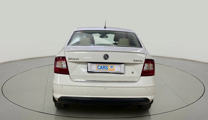 2018 Skoda Rapid STYLE 1.6 MPI, Petrol, Manual, 65,205 km, Back/Rear
