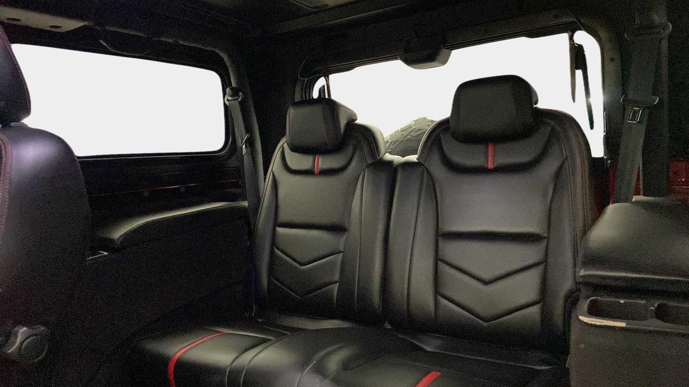 2021 Mahindra Thar LX PETROL HT 4WD AT, Petrol, Automatic, 30,914 km, Right Side Rear Door Cabin
