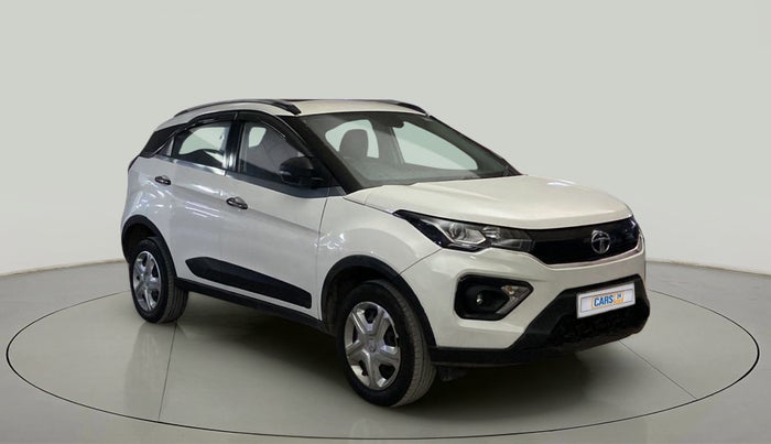 2022 Tata NEXON XM SUNROOF DIESEL, Diesel, Manual, 45,834 km, Right Front Diagonal