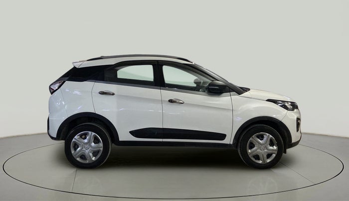 2022 Tata NEXON XM SUNROOF DIESEL, Diesel, Manual, 45,834 km, Right Side View