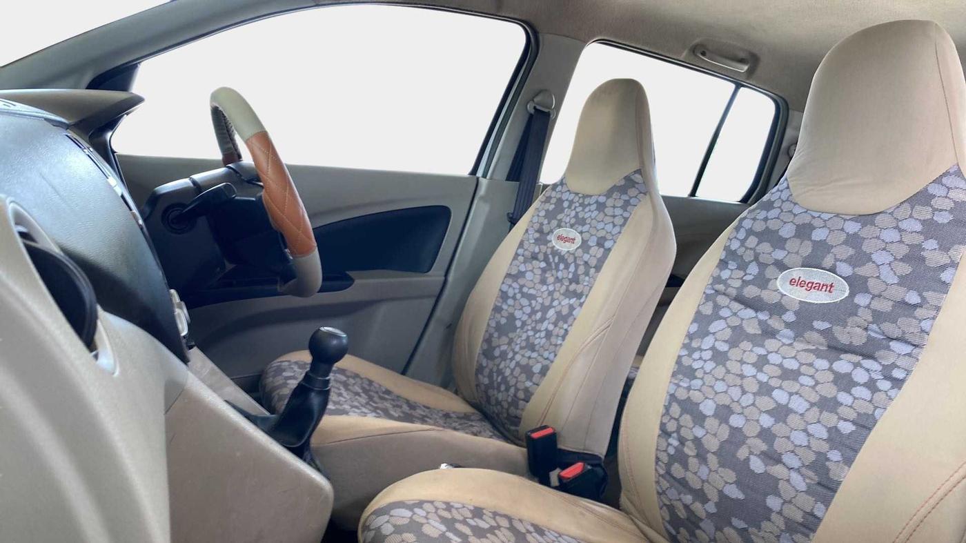 2014 Maruti Celerio VXI, Petrol, Manual, 39,329 km, Right Side Front Door Cabin