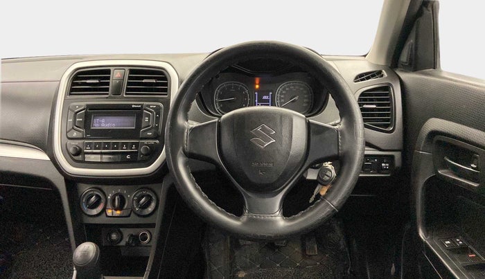 2021 Maruti Vitara Brezza LXI, Petrol, Manual, 22,111 km, Steering Wheel Close Up