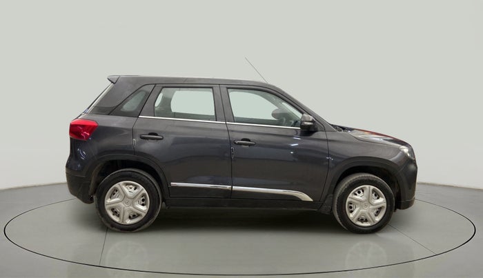 2021 Maruti Vitara Brezza LXI, Petrol, Manual, 22,111 km, Right Side View