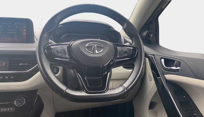 2022 Tata NEXON XZ PLUS DIESEL SUNROOF, Diesel, Manual, 34,138 km, Steering Wheel Close Up